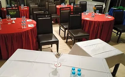Tarawade Clarks Inn, Pune
