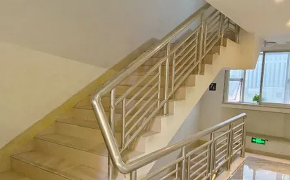 B&C Serviced Apartment (Guangzhou Medical University Cancer Affiliated Hospital Meizhou Building)