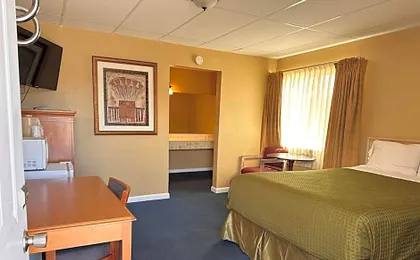 Gateway Lodge
