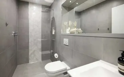 The Bayswater Retreat - Adorable 3bdr Flat With Balcony