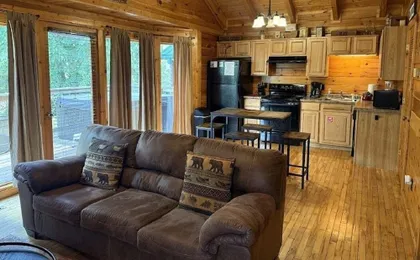 Hanky Panky 1 Bedroom Cabin