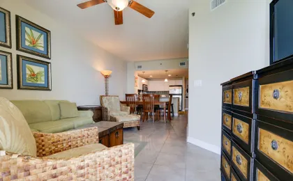 Grand Panama Beach Resort by Book That Condo