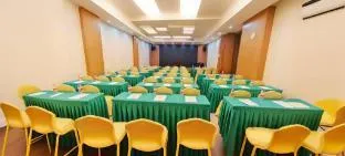 Starway Hotel Guangzhou Baiyun Station Sanyuanli Avenue
