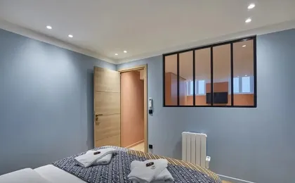 Modern Apartment With AC Center of Paris