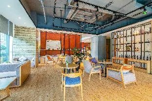 Theme Care U Well Hotel Chengdu East Railway Station 468