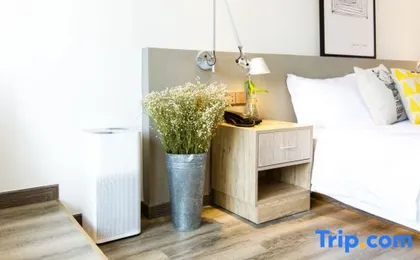 Shore Time Hotel (Chongqing Guanyinqiao)