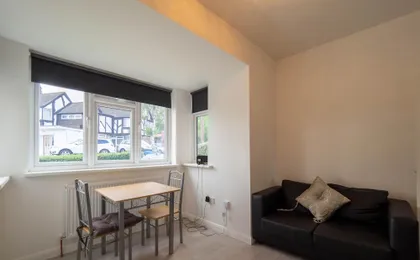 2 Bedroom Ground Floor Apartment