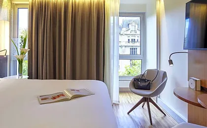Mercure Paris Arc De Triomphe Etoile