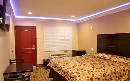Sun Light Motel