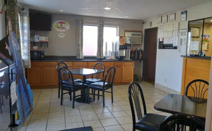 Super 8 by Wyndham Waynesboro