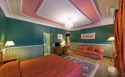 Strozzi Palace Hotel