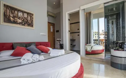 Pantheon Caesar Relais