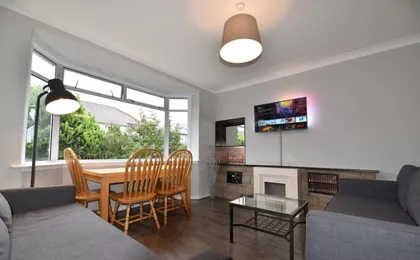 Sighthill 3 Bedrooms with Private Garden