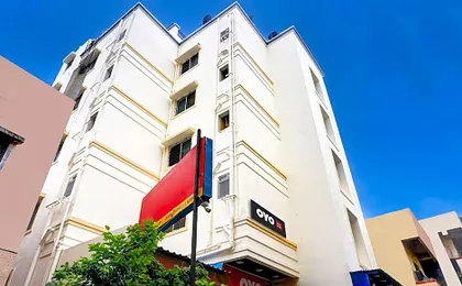 Hotel O Jaihind Building