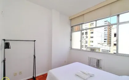 Confortavel 2 quartos no coração de Ipanema