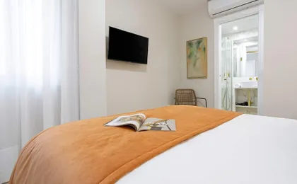 Exclusive apt in Cordoba Jewish Quarter. Almanzor