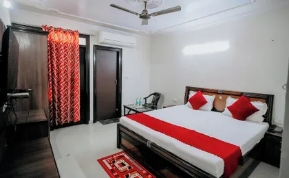 Hotel Jinendra Inn