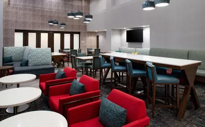 Hampton Inn & Suites Adrian