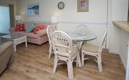 Ocean Pier IV by Elliott Beach Rentals