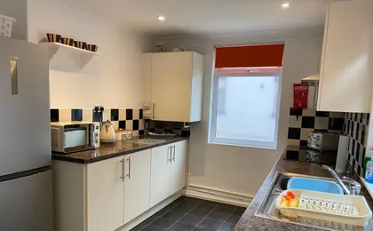 39 Cowley Road