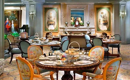 The Windsor Court