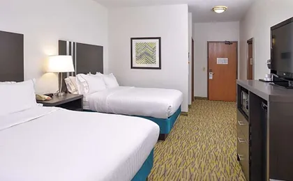 Holiday Inn Express Hotel & Suites Omaha West By IHG
