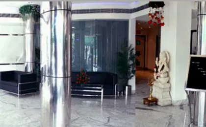 Hotel Shanti Palace