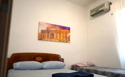 Cozy Rooms Rome
