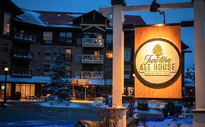 ML 294 Ski-InOut Slope Views Steps to Ballhooter Sleeps 6