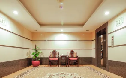 Yutong Hotel