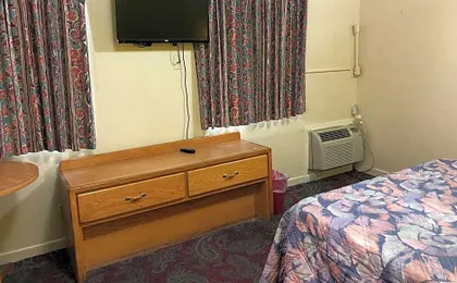 Budget inn