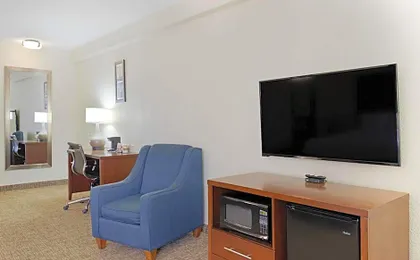 Comfort Inn & Suites Wichita Northeast