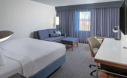 Courtyard by Marriott Decatur