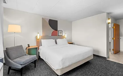 Spark by Hilton Cedar Falls