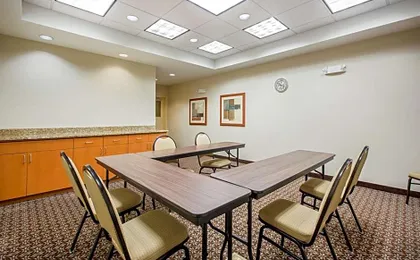 Candlewood Suites Pittsburgh-Cranberry By IHG
