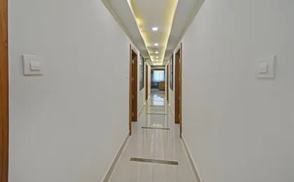 Itsy Hotels Deluxe Inn