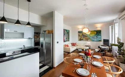 Spacious 3br Seaview Apt Near Old Town & Beach