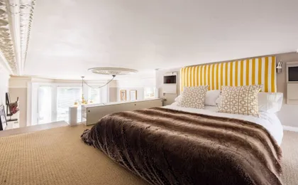 Victorian Blush 1BR Near Portobello Notting Hill