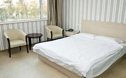 Qingya Express Hotel