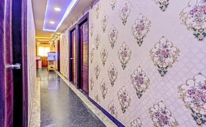 Collection O Hemadri Residency