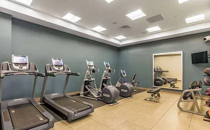 Embassy Suites by Hilton Newark Airport