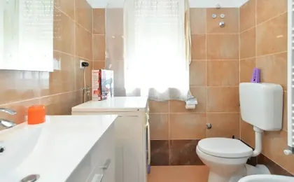 Apartment 1552 (No Front Desk,Contact The Property Five Days In Advance)