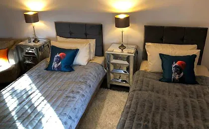 Ten Streets Bed & Breakfast