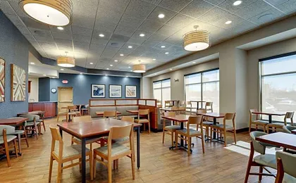 Drury Plaza Hotel Mt. Vernon