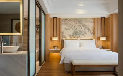 Vienna International Hotel (Chengdu West Railway Station Qingyang Wanda)