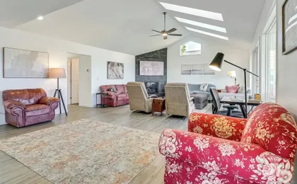 Anacortes Home w/ Views of Puget Sound