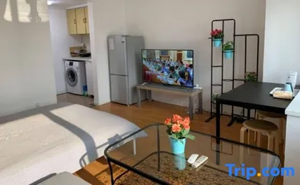 iNestin Shanghai Apartment (Lujiazui)