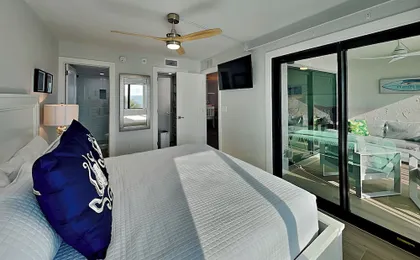Seaside 4 by Distinctive Beach Rentals