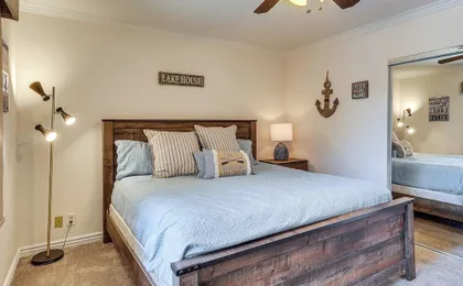 Golf, Boat, Swim! Walkable Lake Havasu Getaway