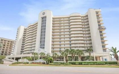 Admirals Quarters 508- Luxury Beachfront Condo 3 Bedrooms 3 Baths 5th Floor